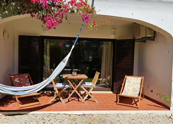 Seacoast Retreat With Pool And Access By Drago Albufeira