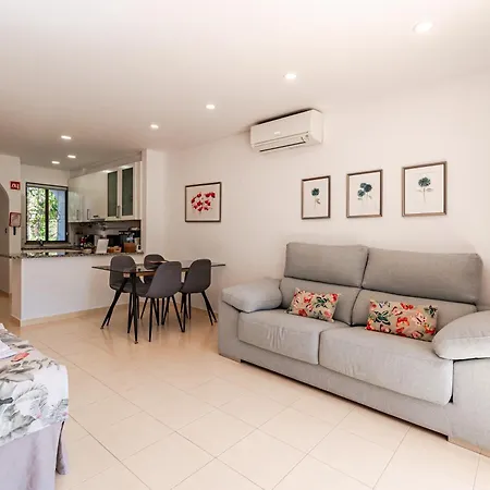 Seacoast Retreat With Pool And Access By Drago *