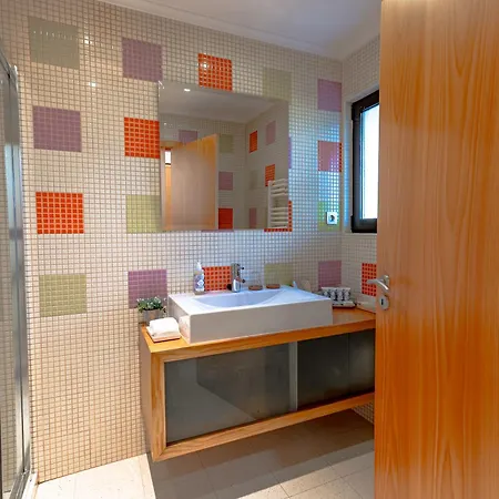 Seacoast Retreat With Pool And Access By Drago Apartment Albufeira