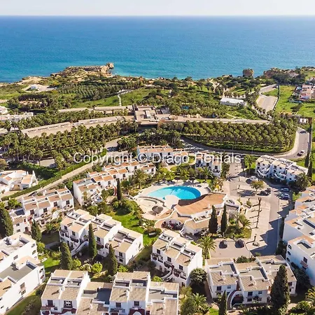 Seacoast Retreat With Pool And Access By Drago Appartement