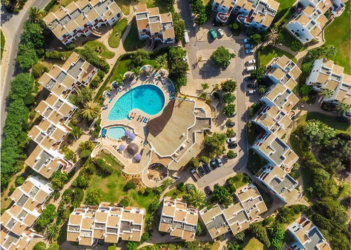 Seacoast Retreat With Pool And Access By Drago Αλμπουφέιρα